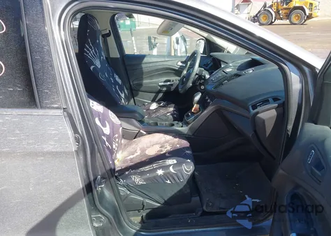 2013 Ford Escape Se z USA, uszkodzony, nr VIN 1FMCU9G96DUC06444